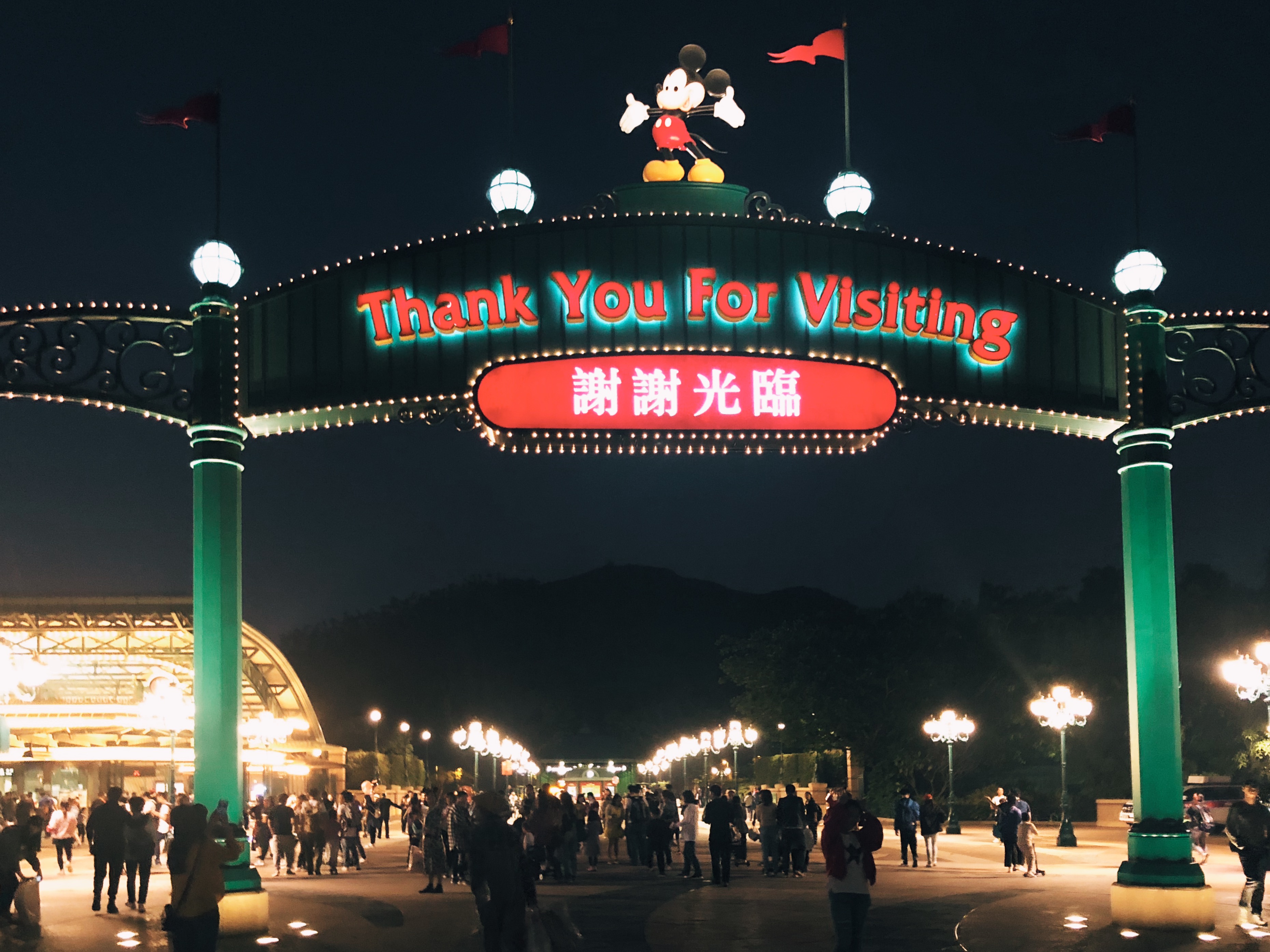 香港迪士尼游玩路线全攻略,最新香港迪士尼游玩全攻略