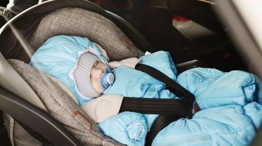 新生儿会比大人怕冷吗,刚出生的宝宝要比大人怕冷吗