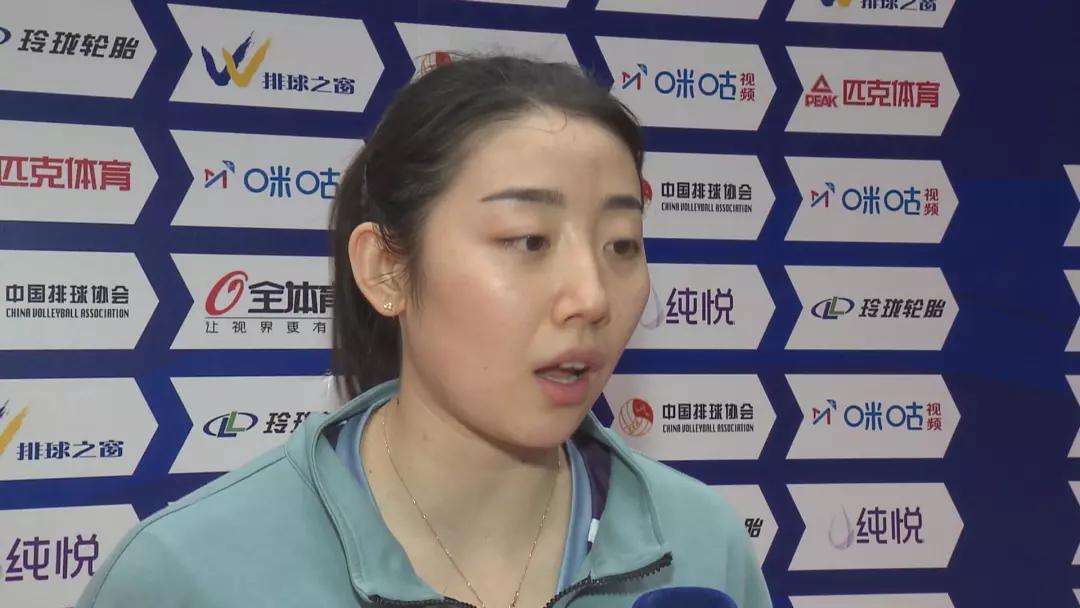 天津冠军领跑,冠军天津投掷