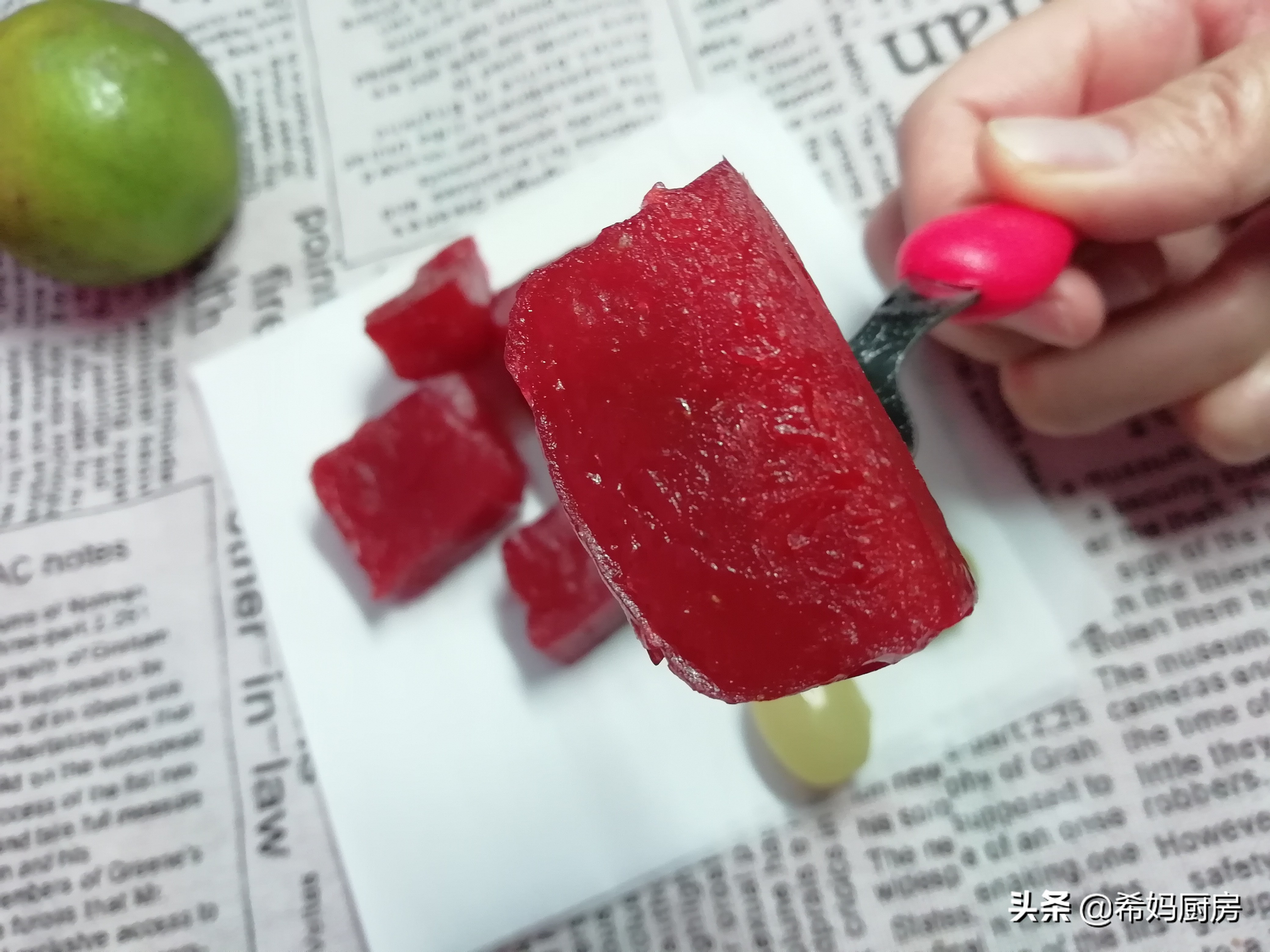 没有柠檬怎么防止草莓氧化,没有柠檬怎么去异味