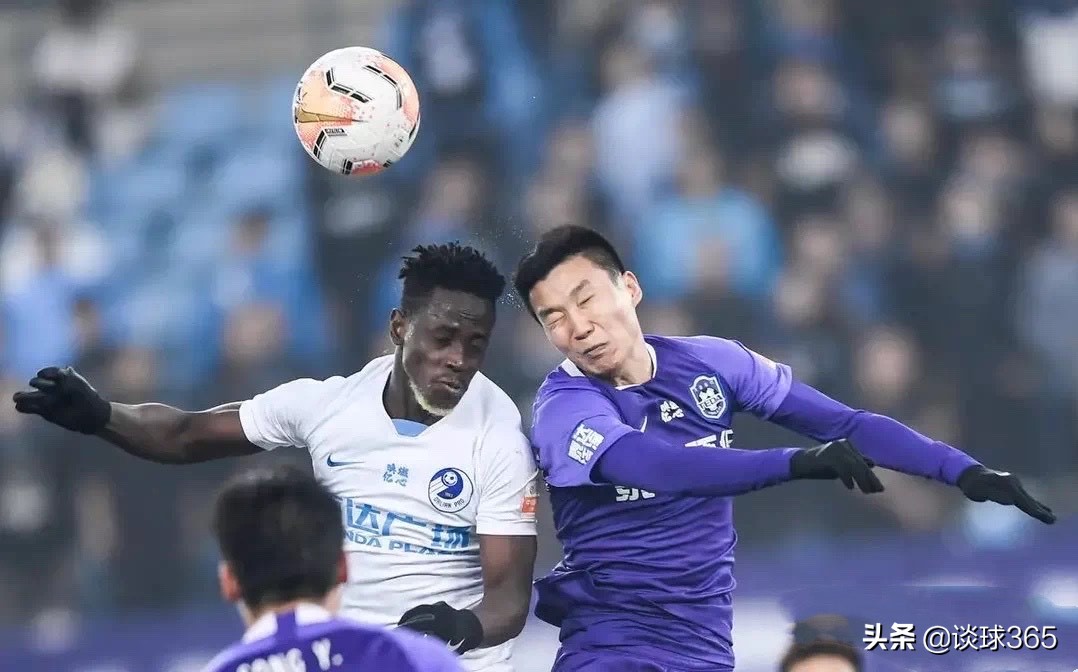 泰达捡到宝！29岁原中甲队长或成新一代带刀后卫，可接班曹阳