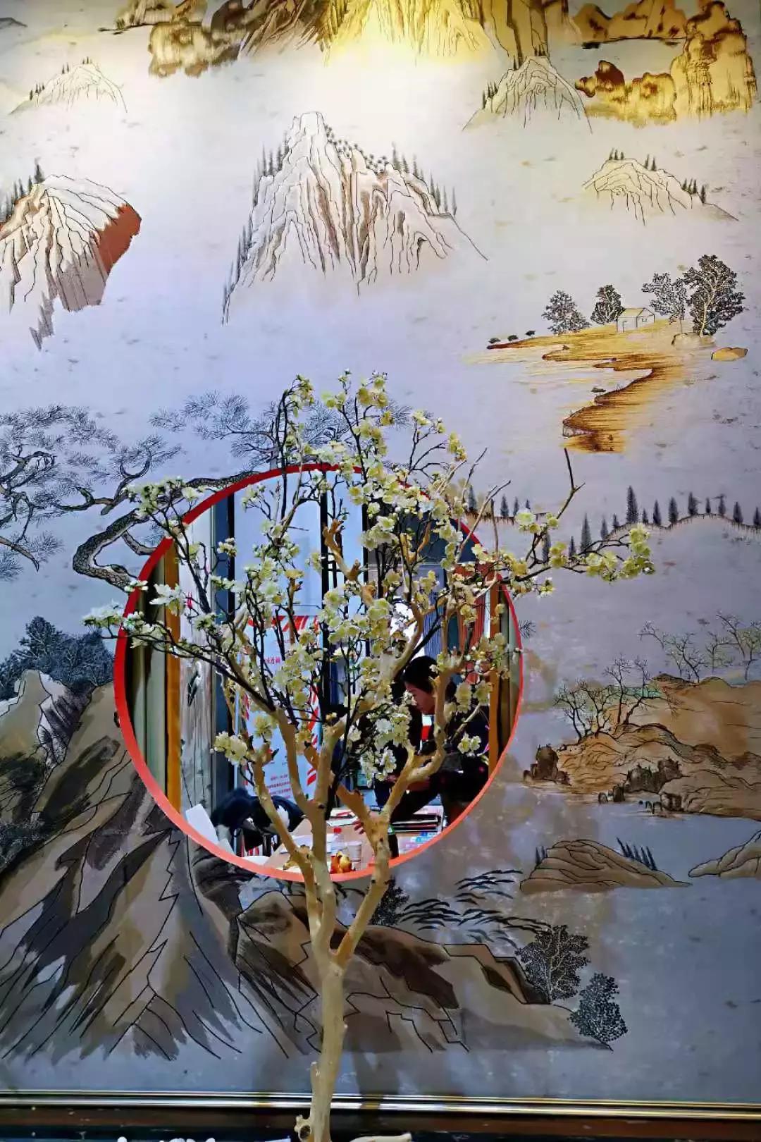 菲莫斯软装带您走进——2019第27届北京墙纸布艺家居软装饰展