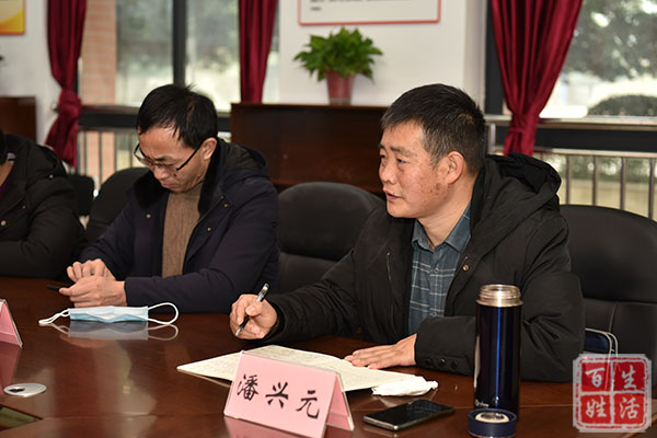 甘洛县副县长许艳一行莅临成都市青白江区红旗学校参观交流