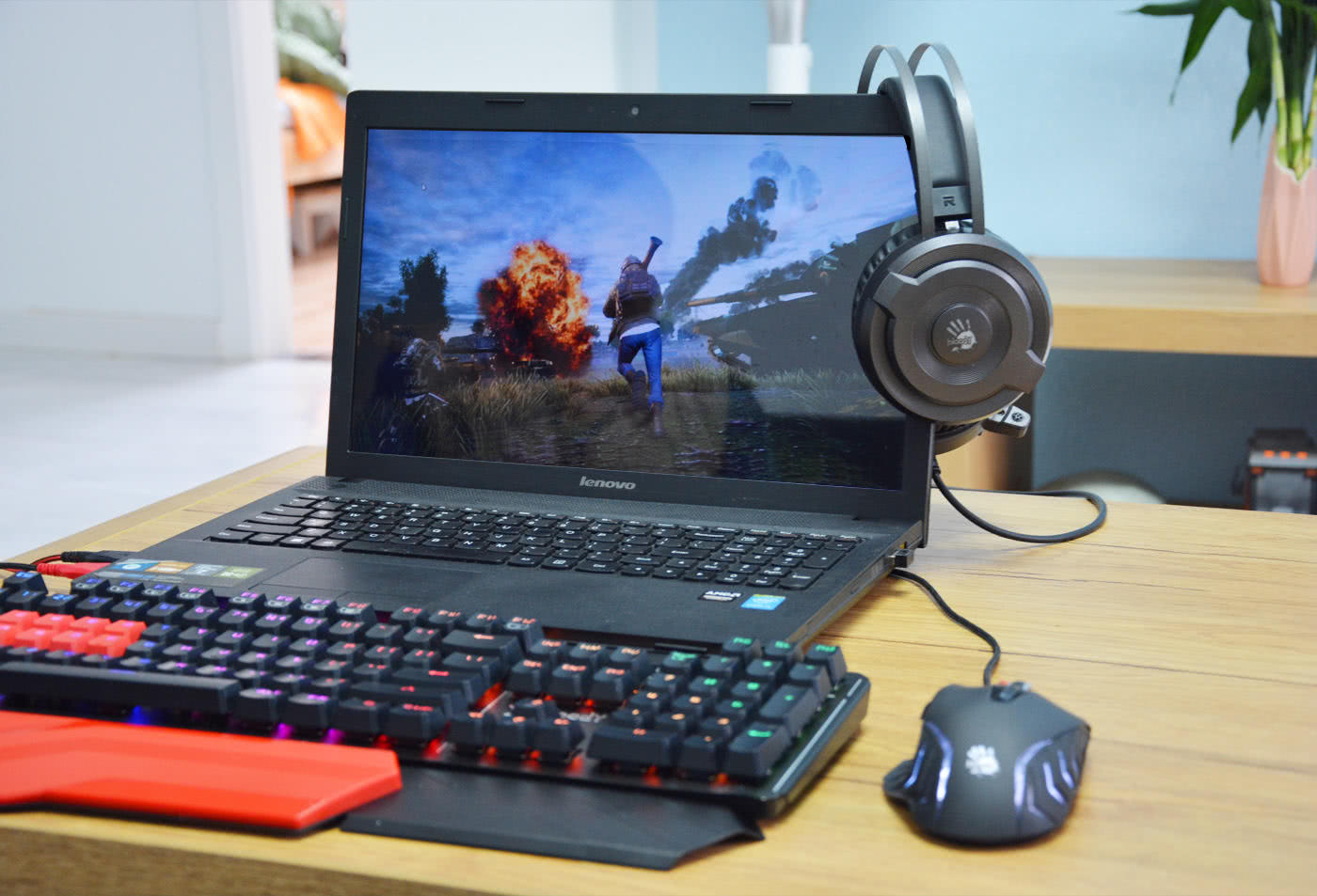 双飞燕j95鼠标价格,双飞燕j90s鼠标适合吃鸡