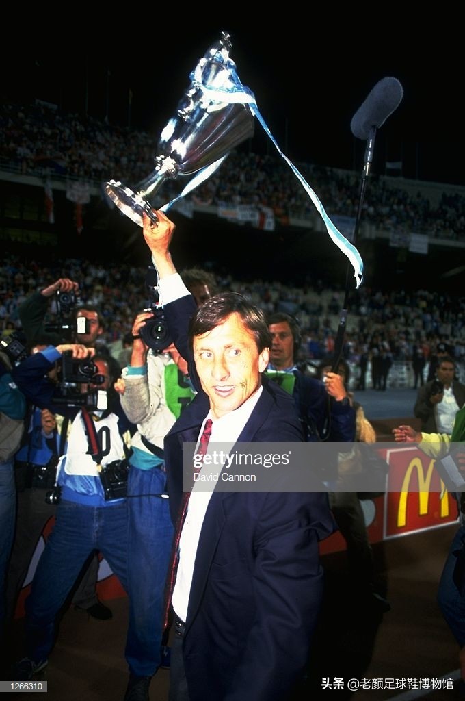 瓜帅执教巴萨几年,瓜帅执教生涯最强阵容