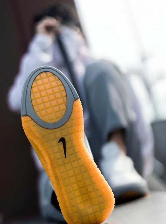 mag低帮评测,nikeairmag低帮