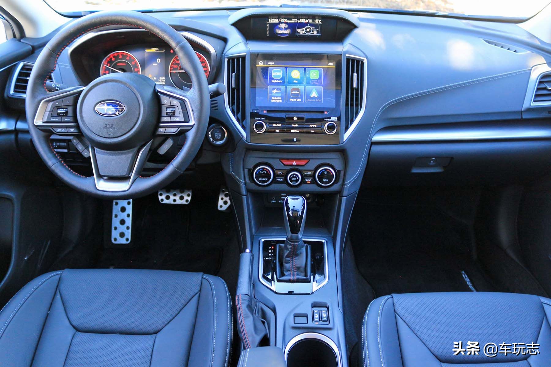 偶遇最新款斯巴鲁翼豹,2021款斯巴鲁翼豹两厢小钢炮