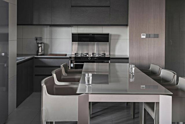 岩板餐桌选购攻略大全,餐桌怎么选更实用