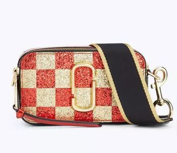 去年的包已经配不上今年的我了,去年的包配不上今年的我