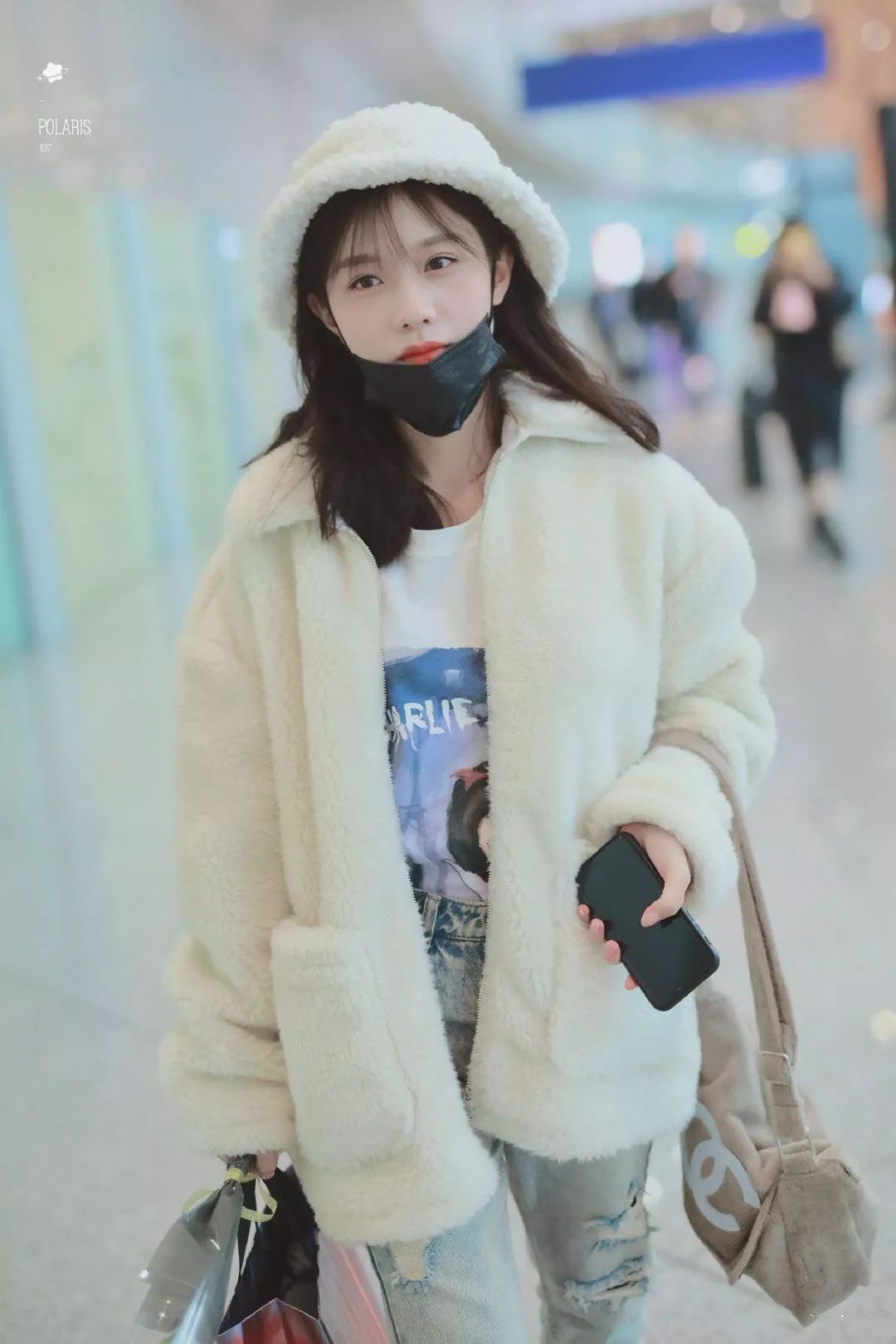 休闲风格羊羔绒渔夫帽,明星同款渔夫帽时髦显瘦又防晒