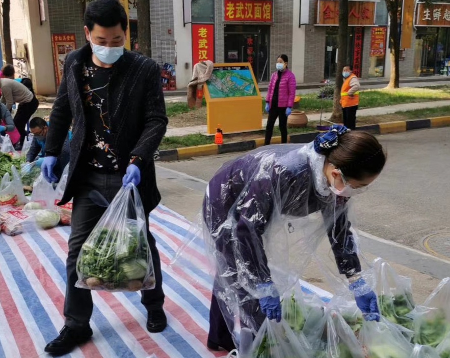 抗击疫情为业主保驾护航,抗击疫情为爱心人士点赞