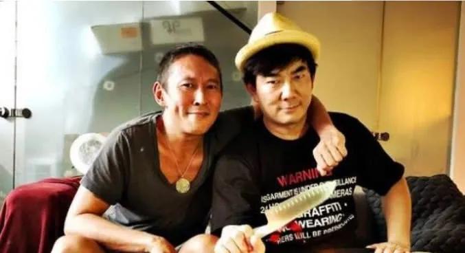 白白增肥到200斤，频繁替兄弟铺路，任贤齐当年难，这些年更难