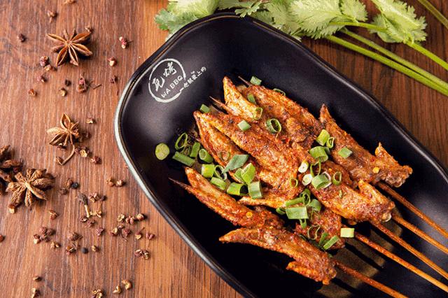 瓦烤炉烤肉,瓦缸烧烤炉烤鸡