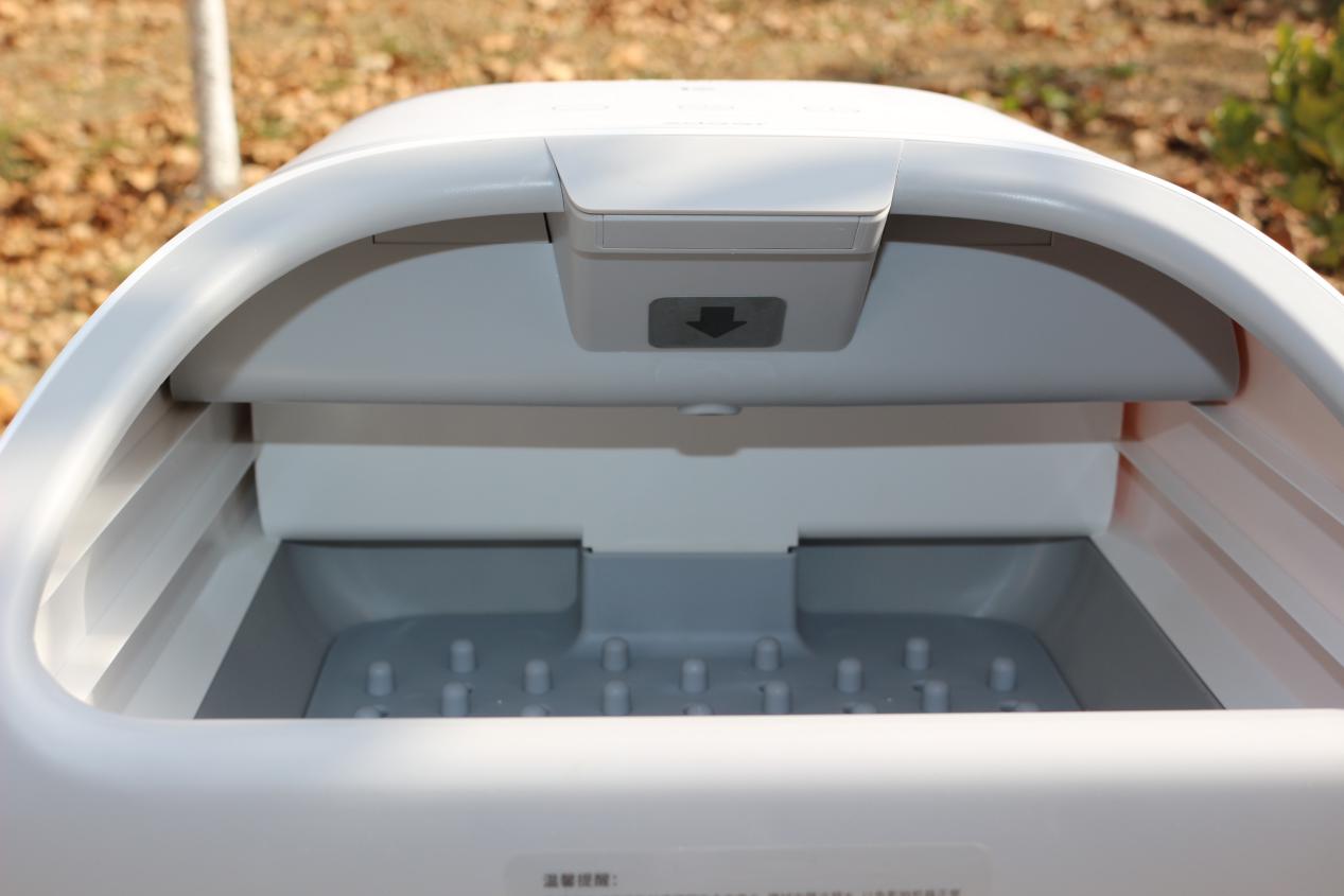 米家智能升降足浴器开箱视频,小米米家智能升降泡脚桶