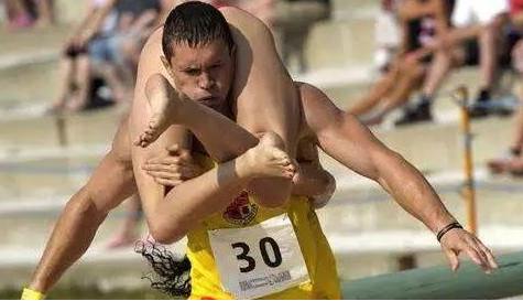 体坛十大变态肌肉,盘点体坛5大神级纪录