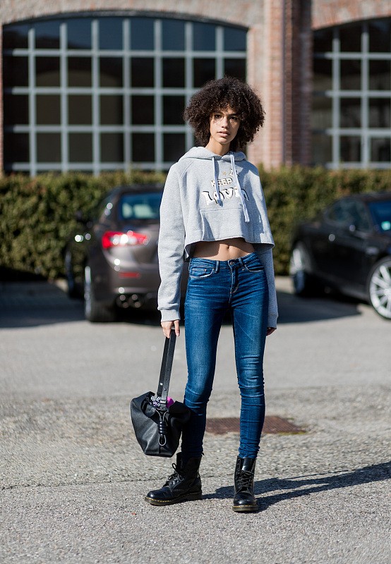 卫衣女短款修身显瘦中年人穿,男士高档卫衣连帽冬全棉中年人