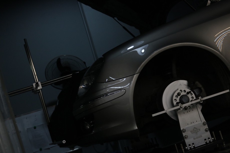 06年四眼奔驰e280多大排量,怪兽修车日记奔驰