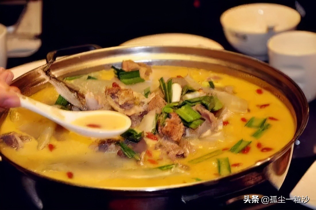 来襄阳旅游最值得吃的美食,十堰旅游攻略小吃