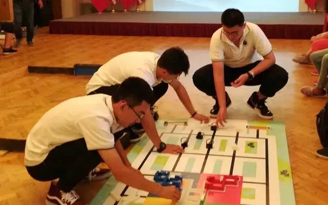 河北科技大学机器人比赛,真棒河北