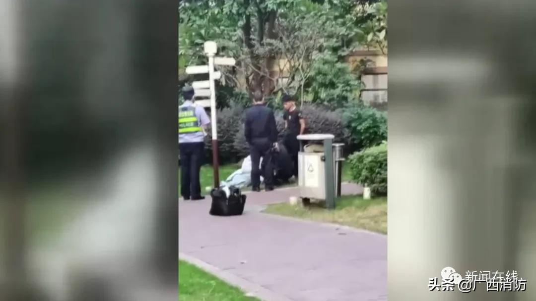 南宁两父子安装防盗网坠楼事件,两个孩子防盗网坠楼后续