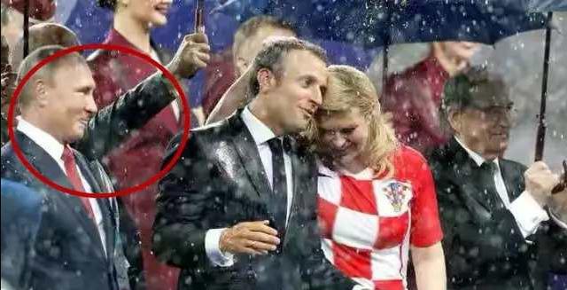 马克龙和普京的恩爱 (普京和马克龙夫妇)