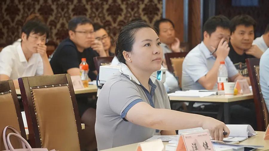 如何打造高绩效的卓越团队,高情商管理者打造高绩效团队