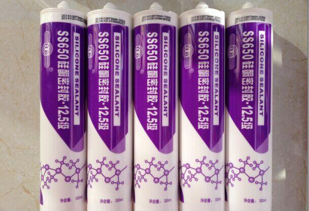 室内玻璃胶要不要防霉的,玻璃胶在室内有什么危害