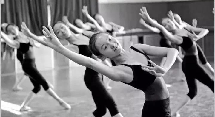 不懂一些专业术语,舞蹈入门60个专业术语