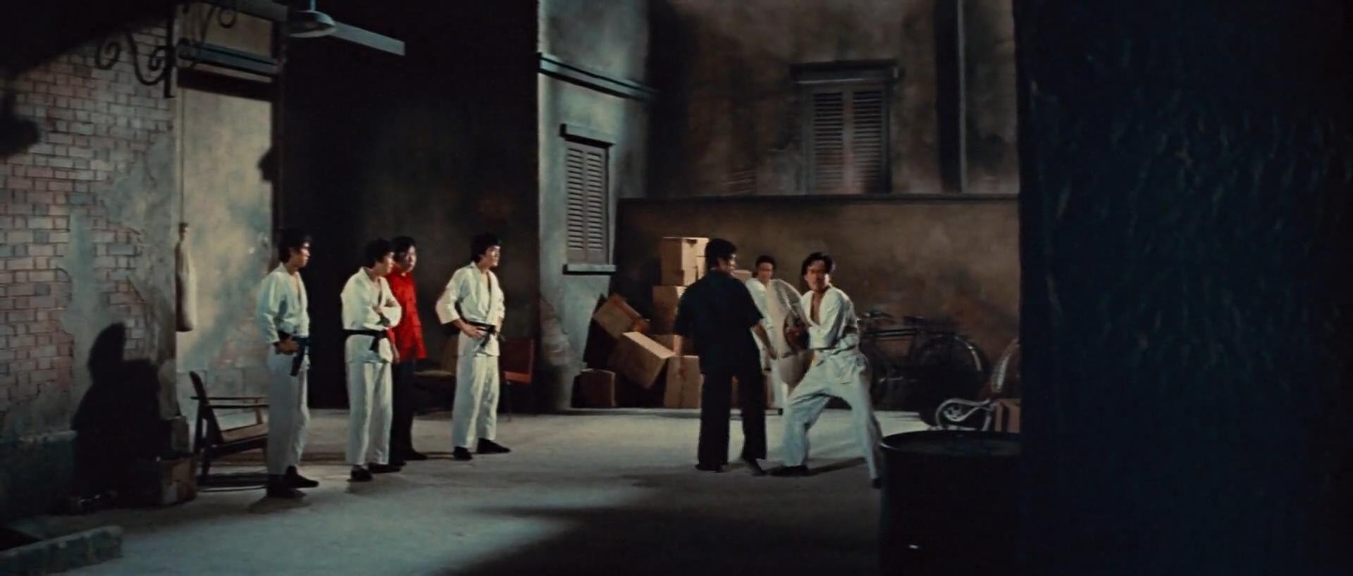 李小龙猛龙过江打斗分析,猛龙过江李小龙武术思想解析