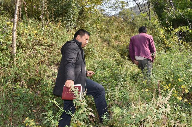 贵州省扶贫干部工作状态,贵州脱贫攻坚基层书记