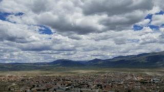 感动！金堂女医生自己输着氧连做3台手术