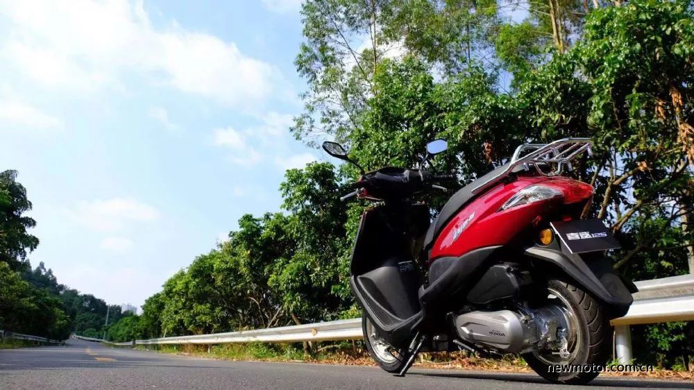 五羊本田神车,五羊本田雄帅150摩托车最新报价