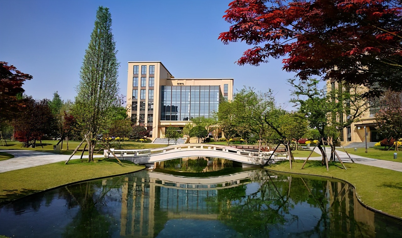 今年电子科技大学考多少分能录取,多少分能录取电子科技大学