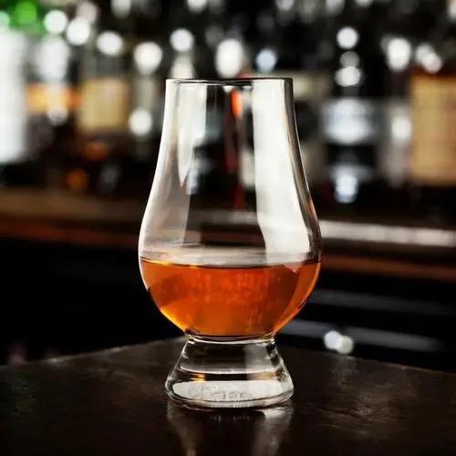 高端红酒杯如何挑选,如何选好红酒杯