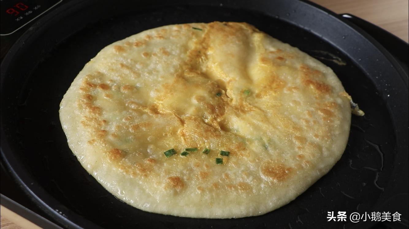 鸡蛋灌饼个个鼓大泡的窍门,买的鸡蛋灌饼怎么鼓大泡