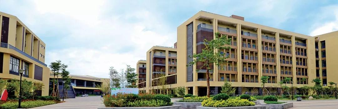 福州最牛逼的学校,被清华北大争着录取