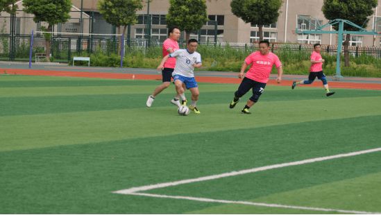 “荷”约金湖“莲”动足球