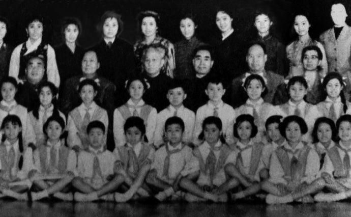 王媛媛谈父亲完整版,王媛媛年轻时的视频