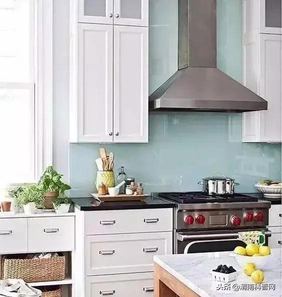 不用一滴水一年没洗的油烟机,十年不用清洗油烟机