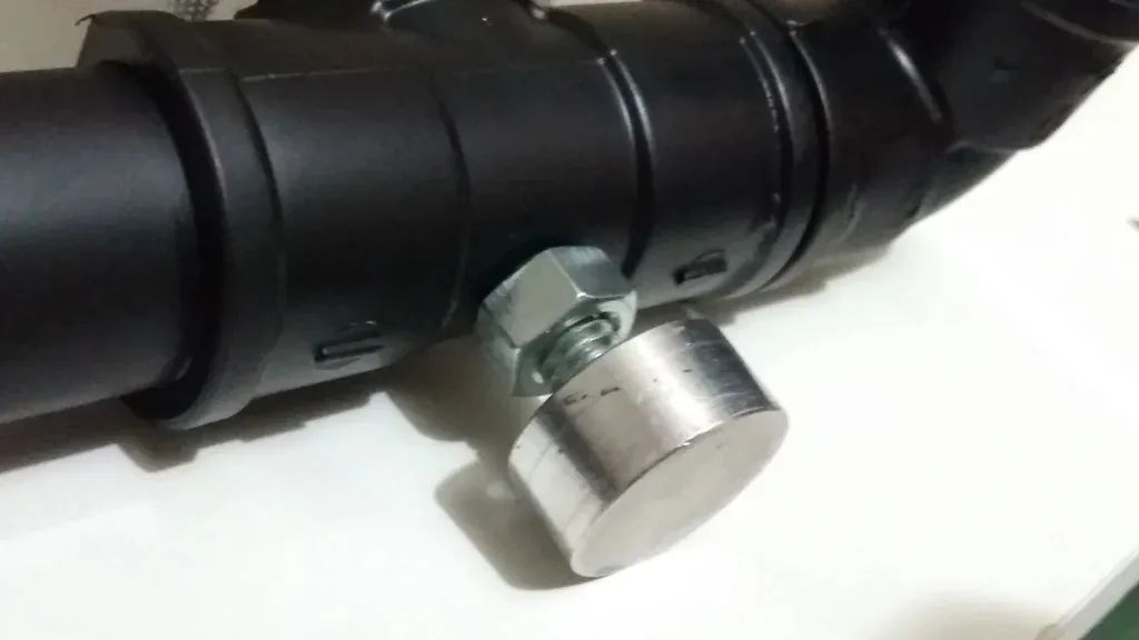 用pvc管做广告支架,不用花钱就能做一个监控支架