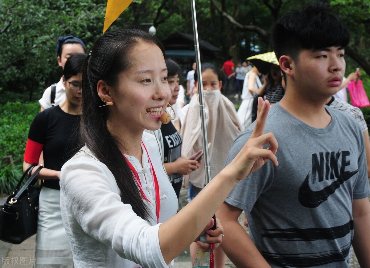 导游资格证考试每年有几次,青岛市导游资格证考试报名人数