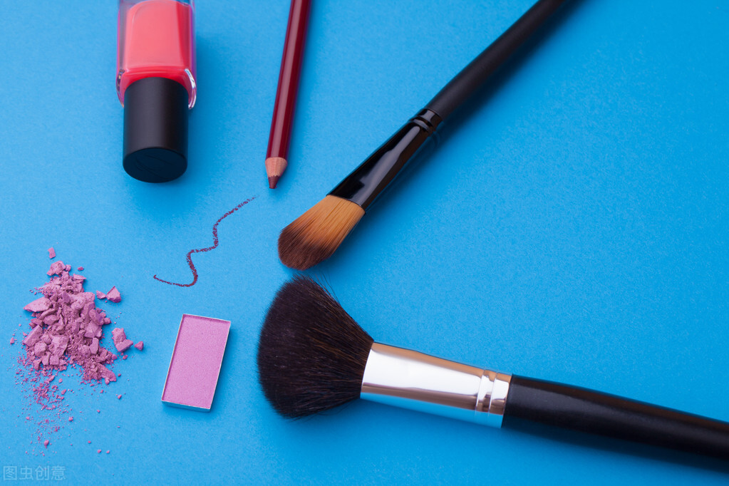 化妆品店利用“抽奖”活动,一年盈利189万,生意模式值得借鉴