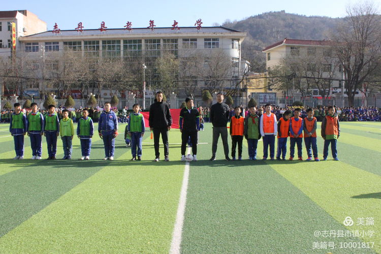 红军小学第三届红色运动会,小学红军长征主题运动会入场