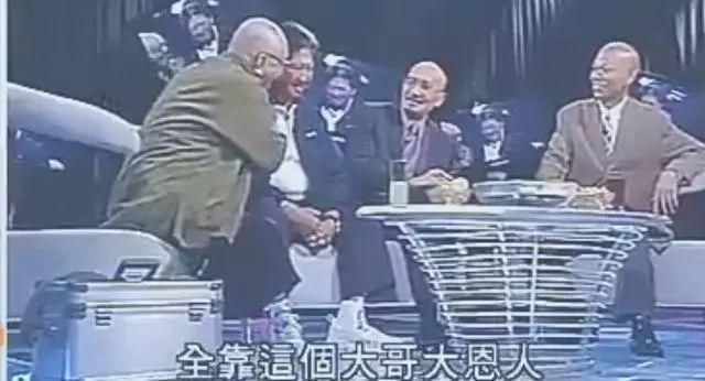 黄霑跟李小龙打架,黄沾李小龙打架完整版