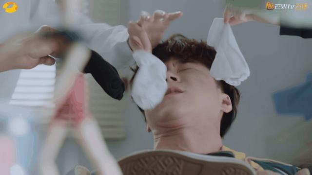 赖冠霖和赵今麦不同视角,赖冠霖和赵今麦同台上节目