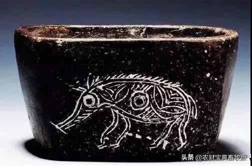 教你如何画猪,来一个画猪教程