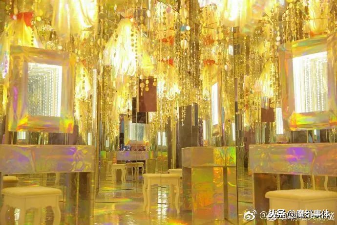 上海天安千树网红打卡点,上海打卡必去的地方排名