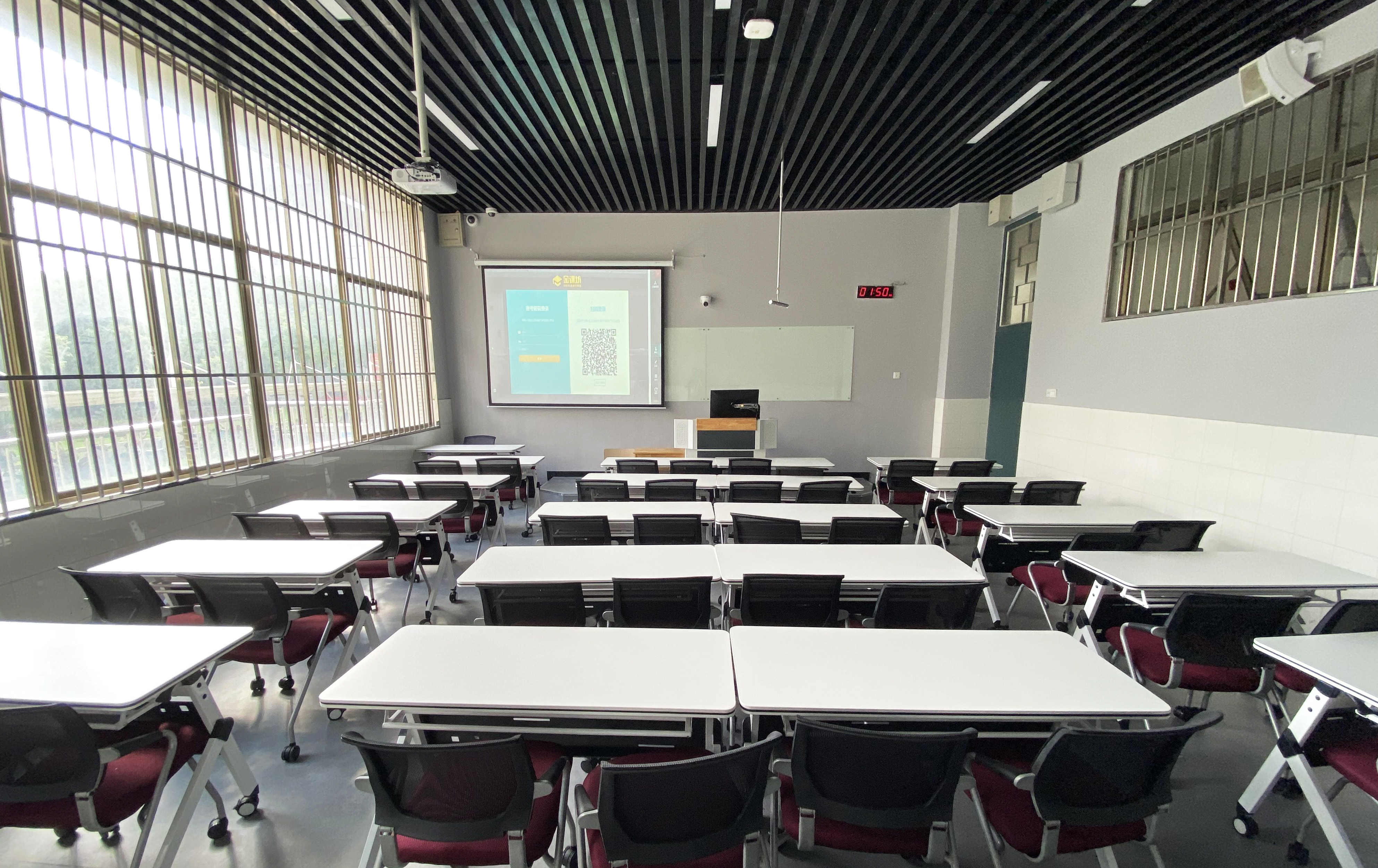 南通科技职业学院教学设施,南通科技职业学院直播实训基地