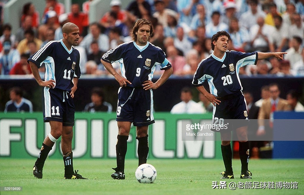 被足球做空的意大利品牌，却给了韩国人和安踏发财的机会