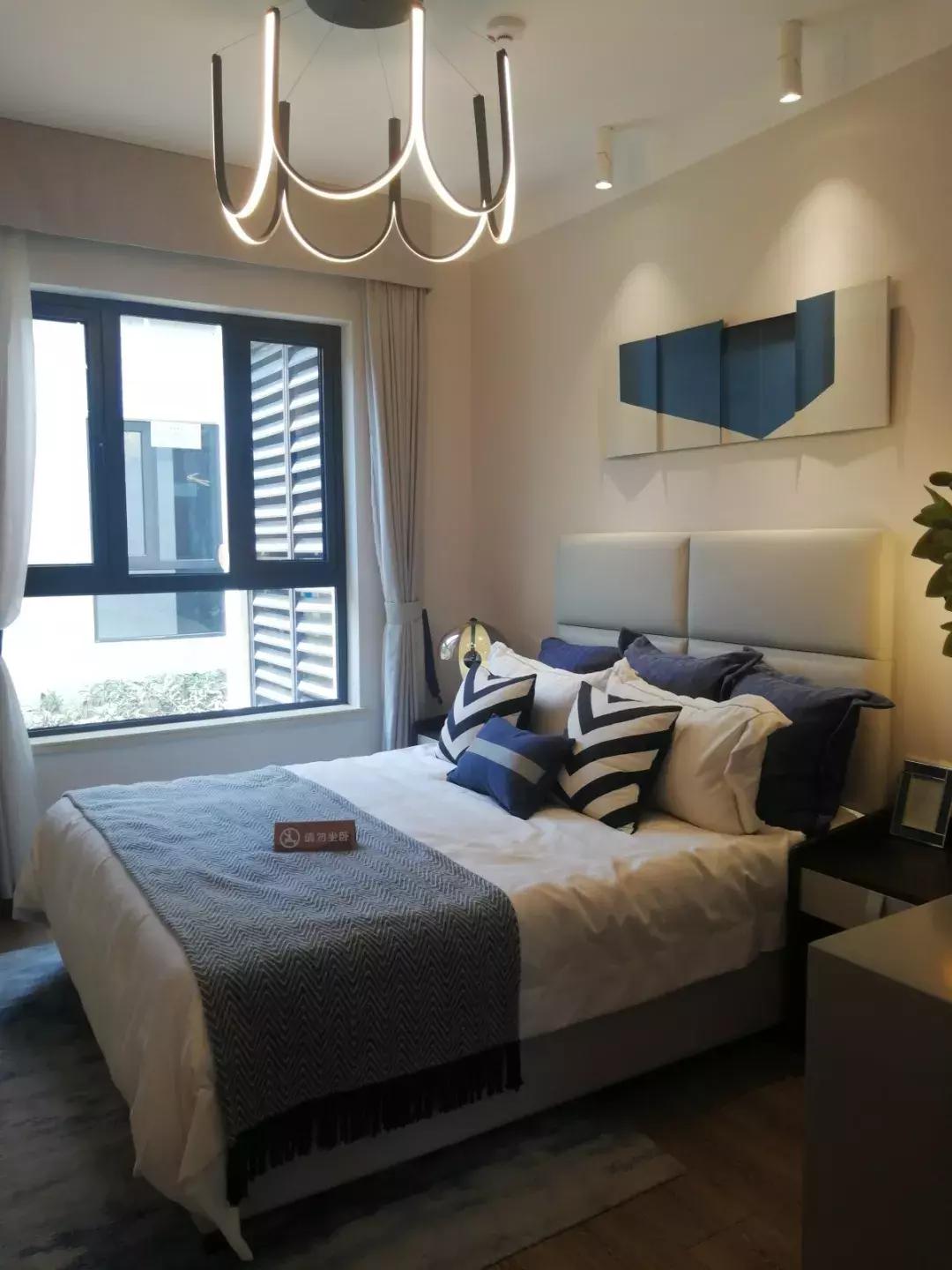 武汉地铁总价30万精装修房子,武汉地铁精装三房